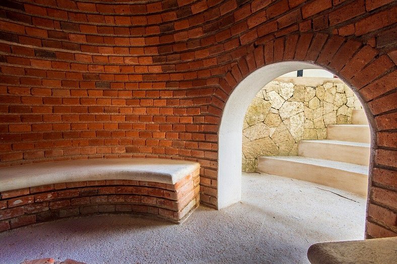 Moots Penthouse Temazcal, gym & concierge