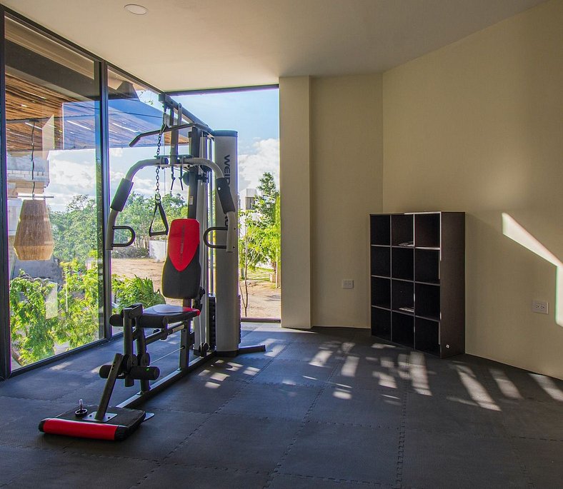 Moots Penthouse Temazcal, gym & concierge