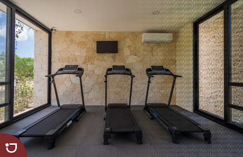 Moots Penthouse Temazcal, jacuzzi, gym & concierge